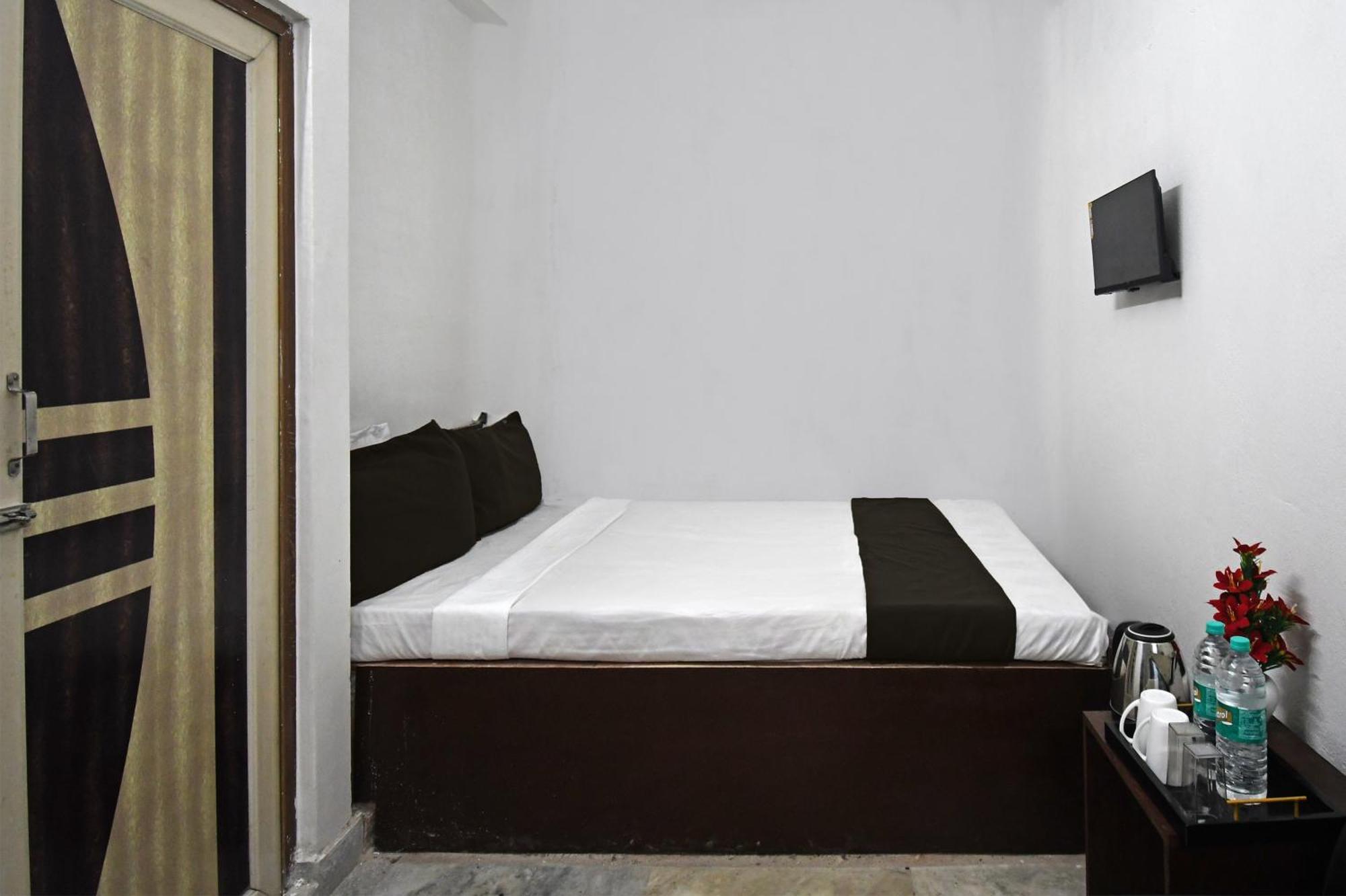 Oyo Hotel Chinar Park Kalküta Dış mekan fotoğraf